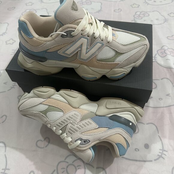 New Balance 9060 Series Grey Platform Sneakers - Picture 1 of 6